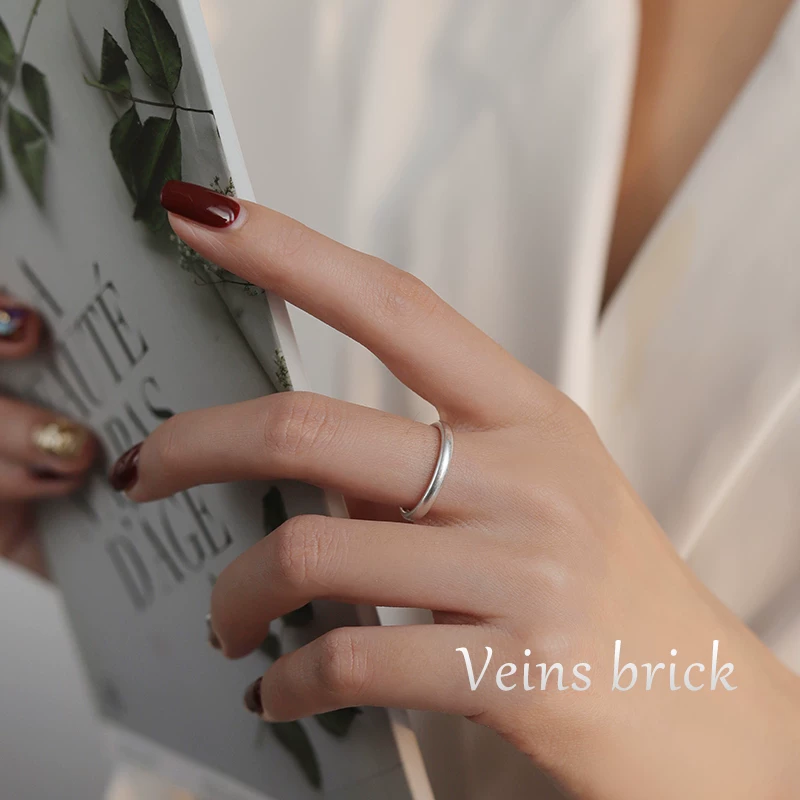 Polished Smooth Band Ring in 925 Silver — additional product view 3